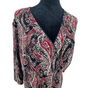 East 5th Woman Babydoll Top Size 1X Black Red Paisley Textured Knit Empire Waist